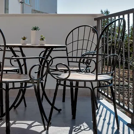 Semesterbostad Cesarica Baška Voda