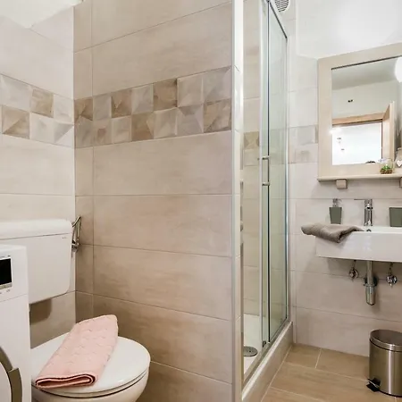 Semesterbostad Cesarica