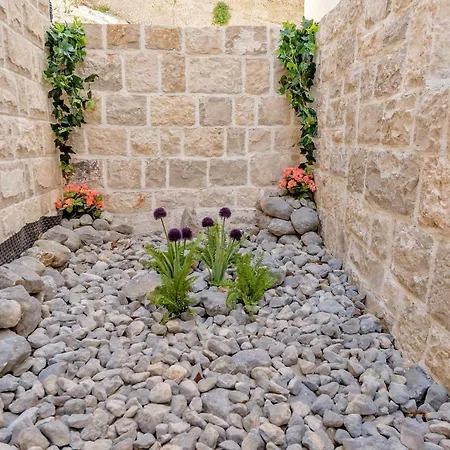 Semesterbostad Cesarica